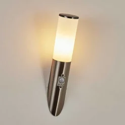 Applique Murale D'Exterieur Caserta Nickel Mat, 1 Lumiere, Detecteur De Mouvement