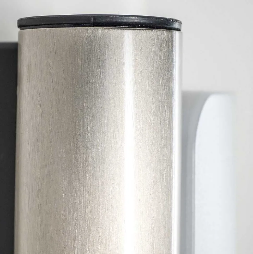 Applique Murale D'Exterieur Kimola Led Nickel Mat, 1 Lumiere, Detecteur De Mouvement