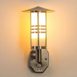 Lampe Murale D'Exterieur Forli Acier Inoxydable, 1 Lumiere, Detecteur De Mouvement